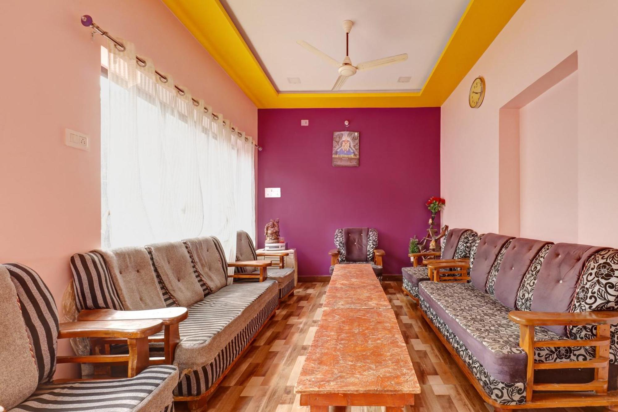 Hotel Oyo Sampige Heritage Koppal Exterior foto
